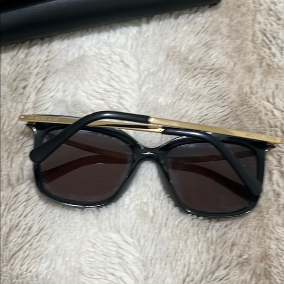 Black Michael Kors Sunglasses MK2079U Zermatt with Case - Picture 3 of 6